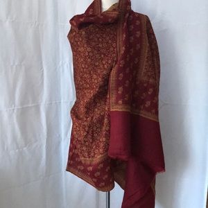 Dramatic Wool Pashmina